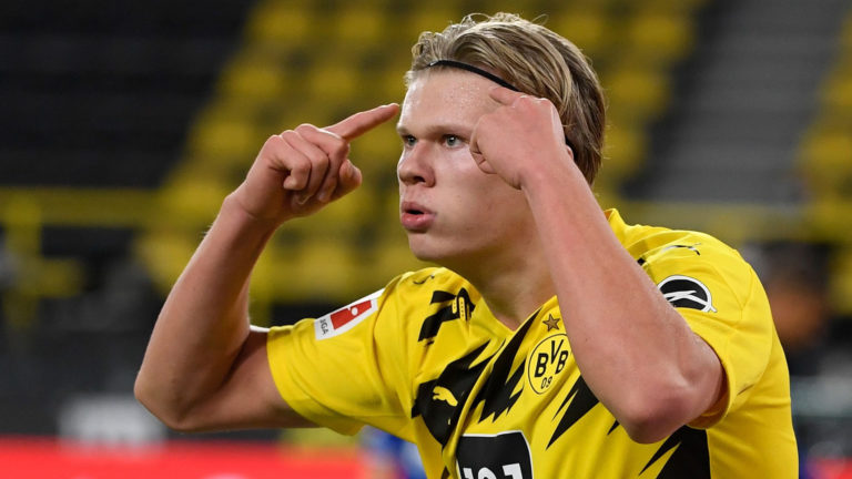 FBL-GER-BUNDESLIGA-DORTMUND-SCHALKE