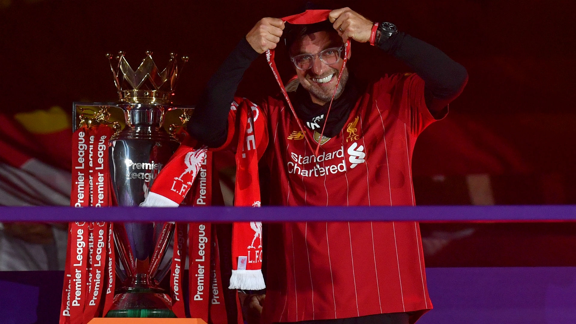 Jurgen Klopp trophy OPTUS SPORT