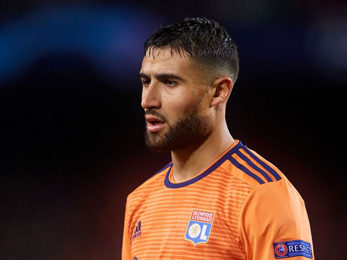 BARCELONA, SPAIN - MARCH 13: Nabil Fekir of Olympique Lyonnais looks on during the UEFA Champions League Round of 16 Second Leg match between FC Barcelona and Olympique Lyonnais at Nou Camp on March 13, 2019 in Barcelona, Spain.
