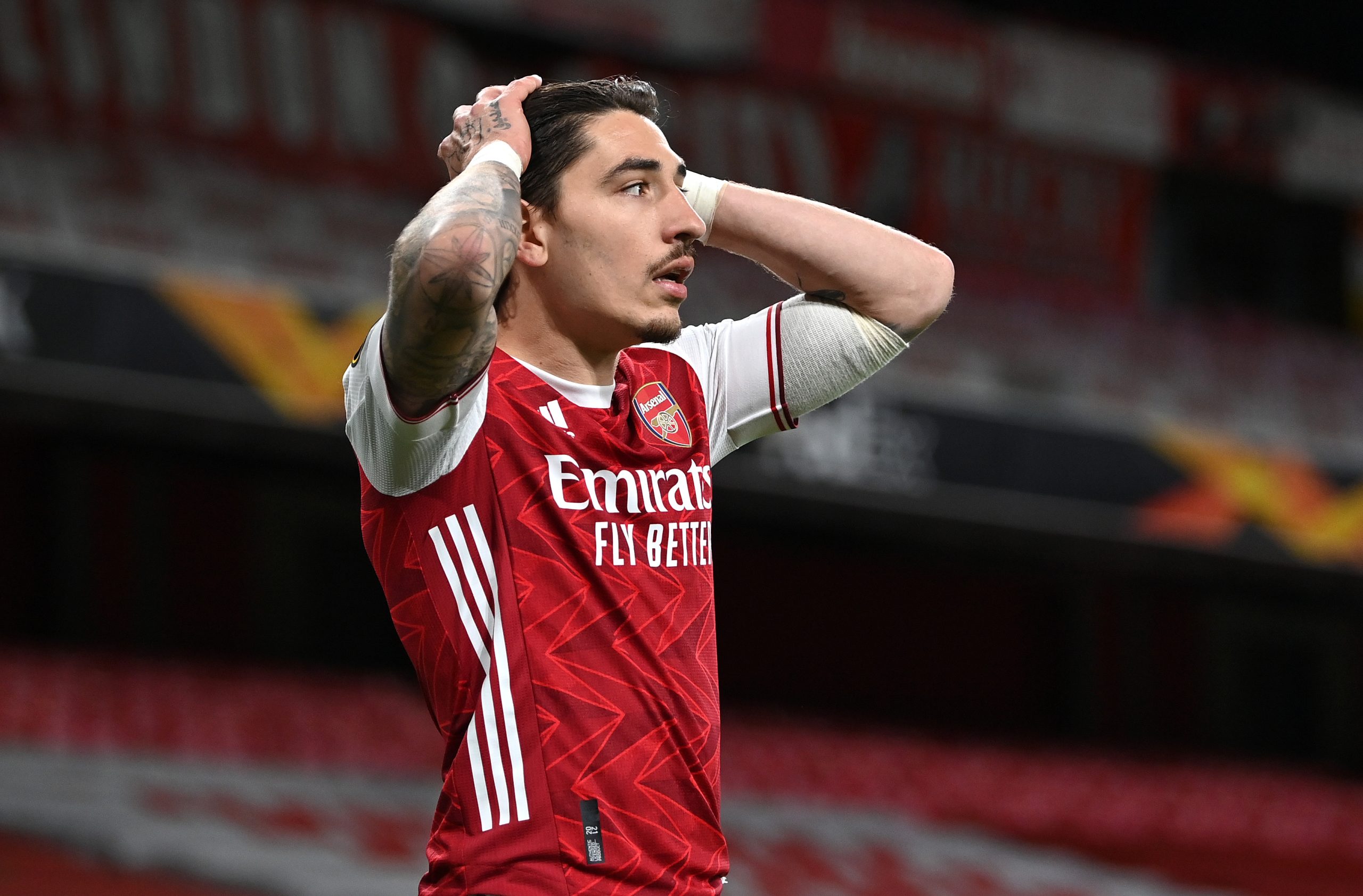 LONDON, ENGLAND - MAY 06: Hector Bellerin of Arsenal during the UEFA Europa League Semi-final Second Leg match between Arsenal and Villareal CF at Emirates Stadium on May 06, 2021 in London, England.