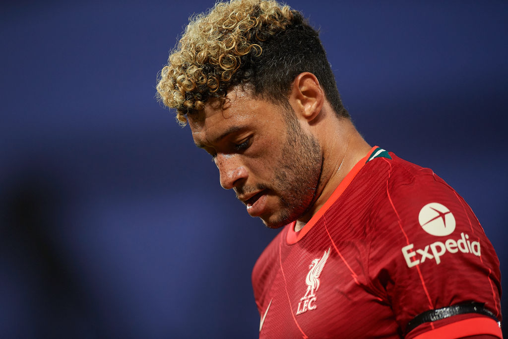 Alex Oxlade-Chamberlain of Liverpool during the pre-season friendly match between Liverpool FC and CA Osasuna at Anfield on August 9, 2021 in Liverpool, England. (Photo by Jose Breton/Pics Action/NurPhoto via Getty Images)