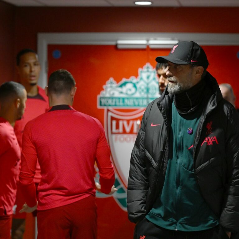 Liverpool Napoli team news