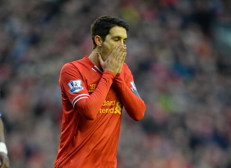 Luis Alberto of Liverpool reacts after missing a chance to score The FA Cup with Budweiser 3rd Rou