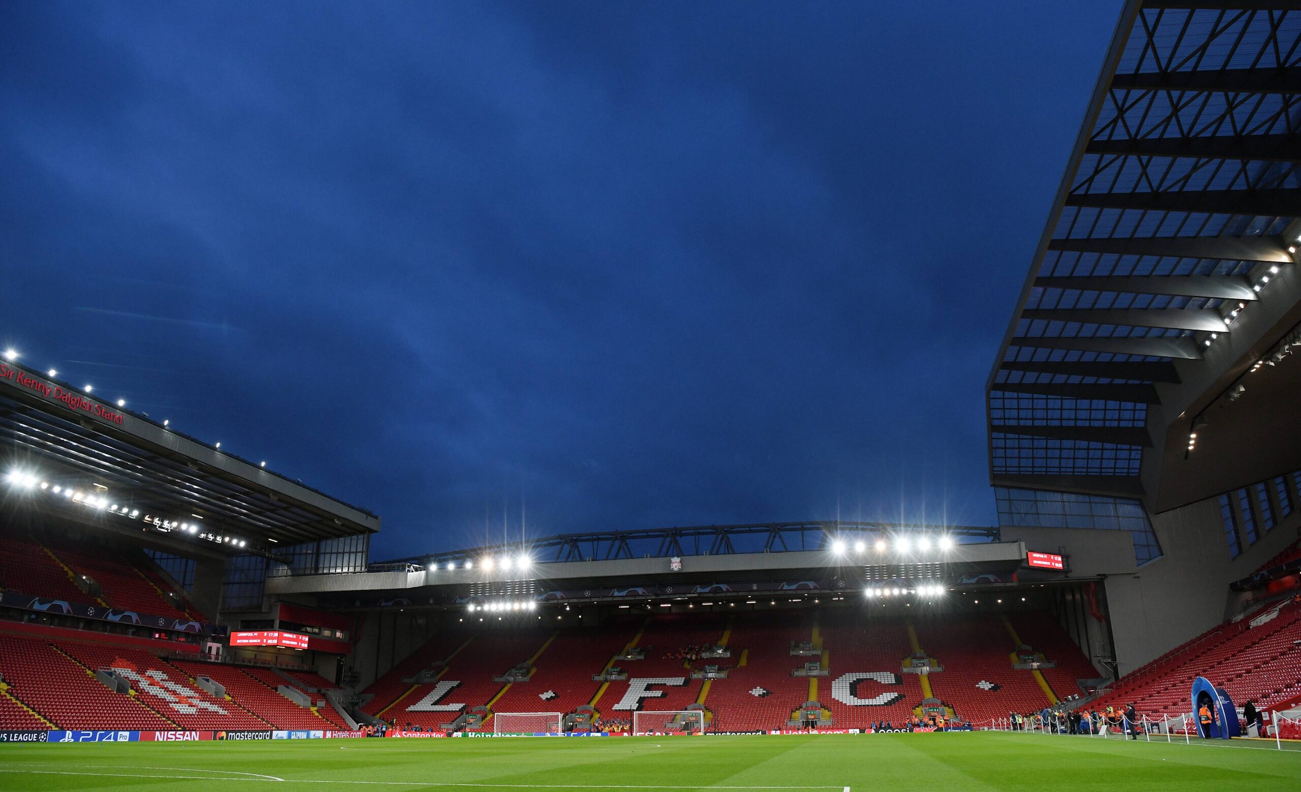 FUSSBALL CHAMPIONS LEAGUE SAISON 2018 2019 ACHTELFINAL HINSPIEL FC Liverpool FC Bayern Muenchen 19