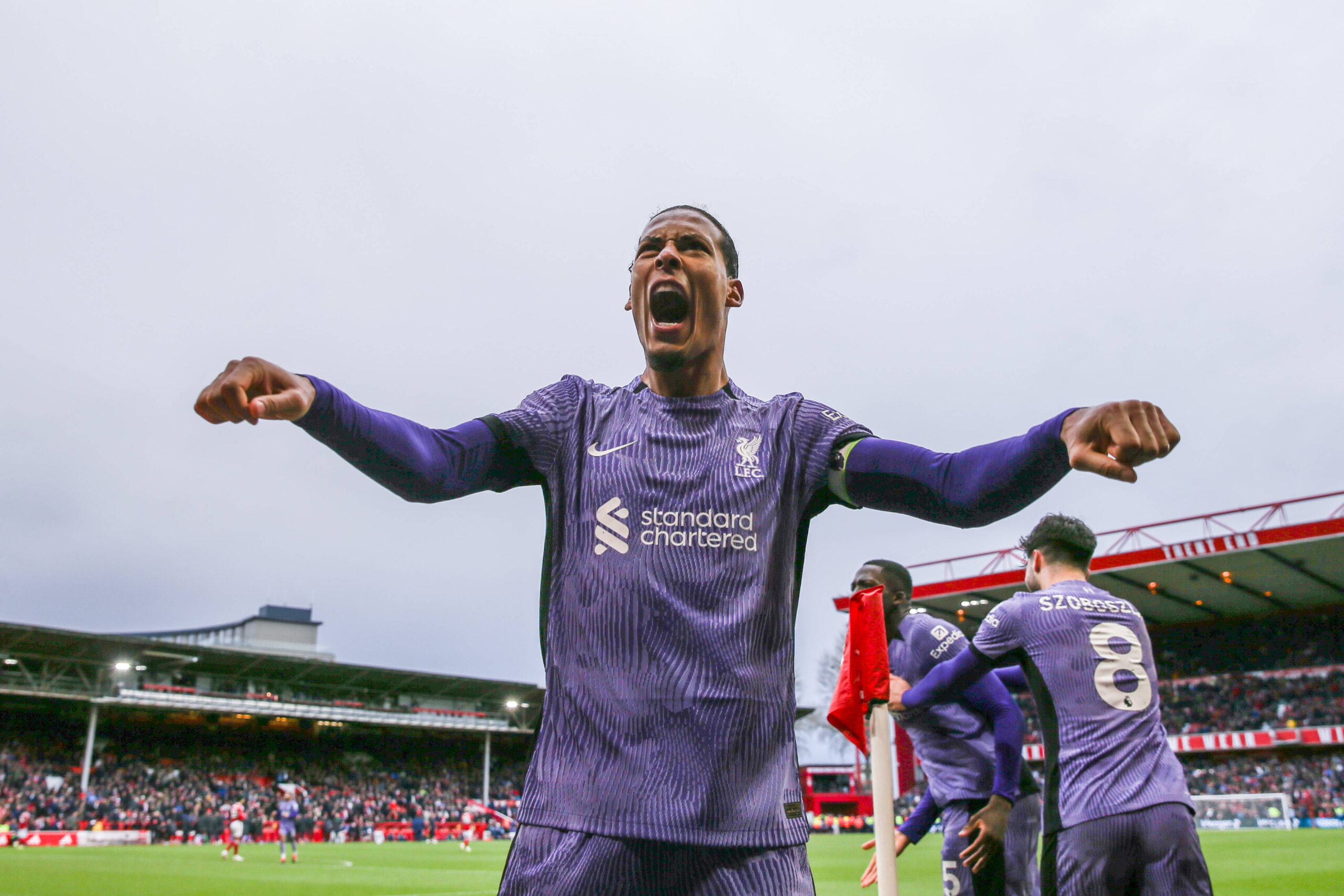 Premier League Nottingham Forest v Liverpool Virgil van Dijk of Liverpool celebrates his side s goal to make it 0-1 duri