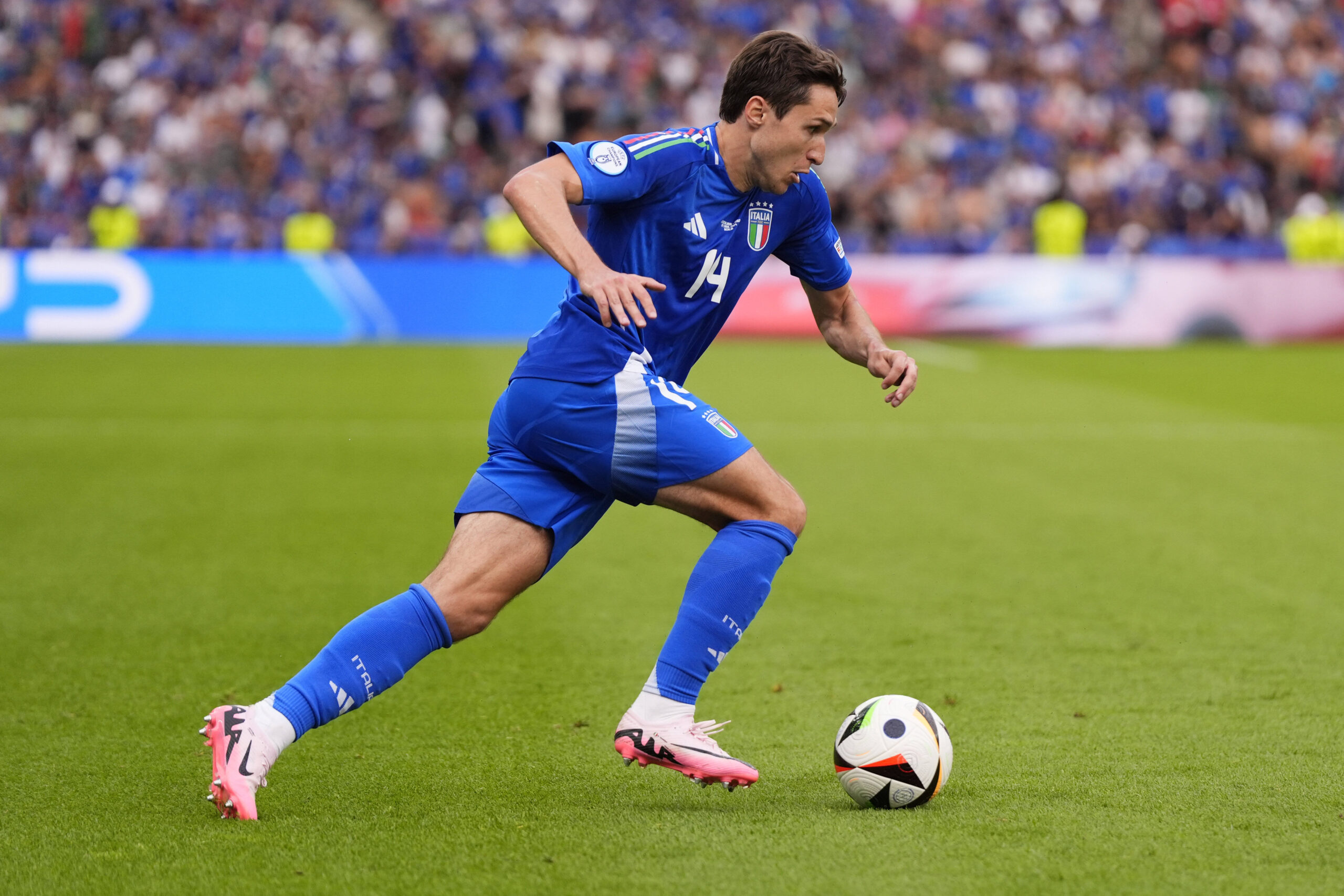 Italys Federico Chiesa during the Euro 2024 soccer match between Swiss and Italy at the Olympiastadion, Berlin, Germany