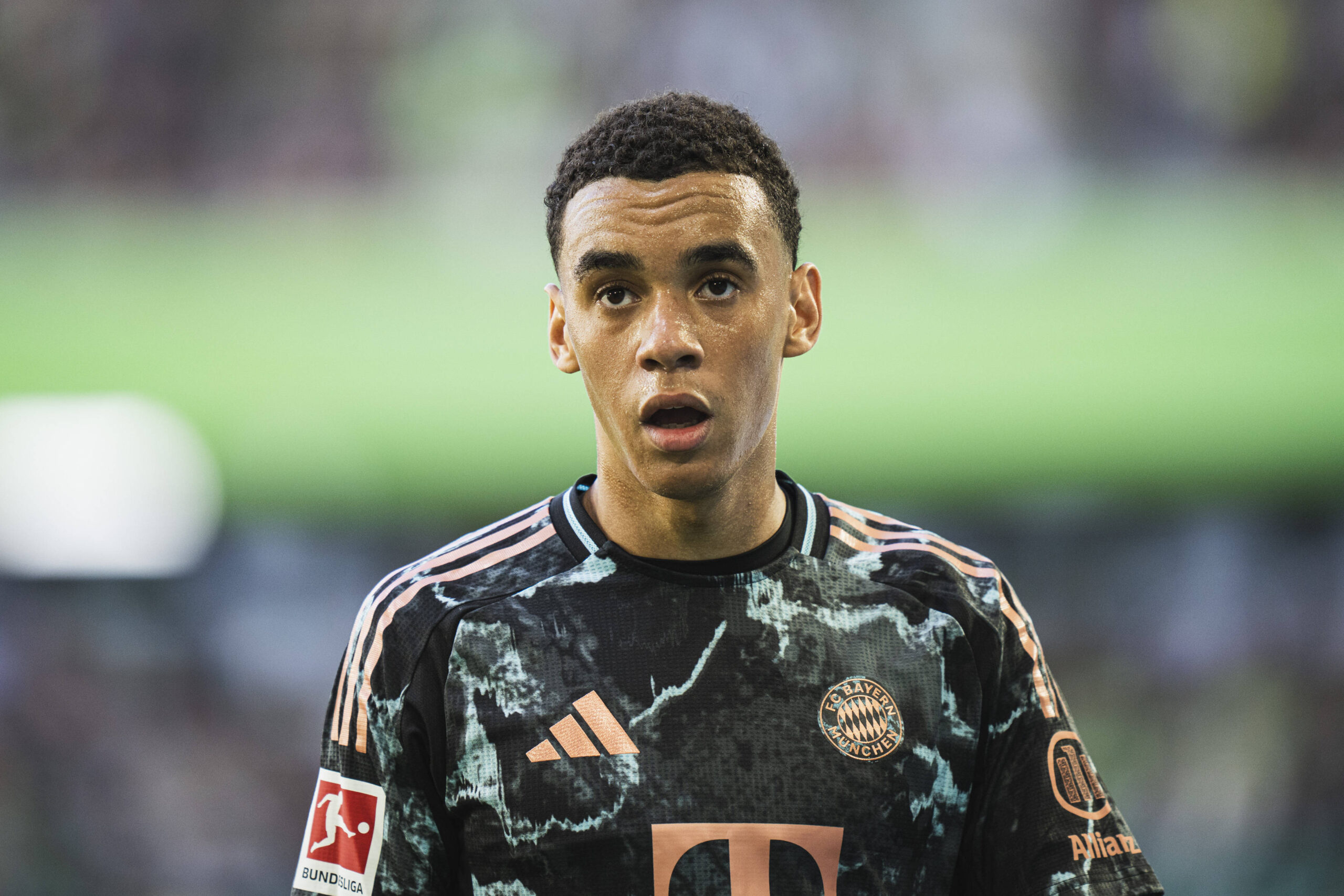 Jamal Musiala (FC Bayern Muenchen, 42) GER, VfL Wolfsburg vs. FC Bayern Muenchen, Fußball, 1. Bundesliga, 01. Spieltag,