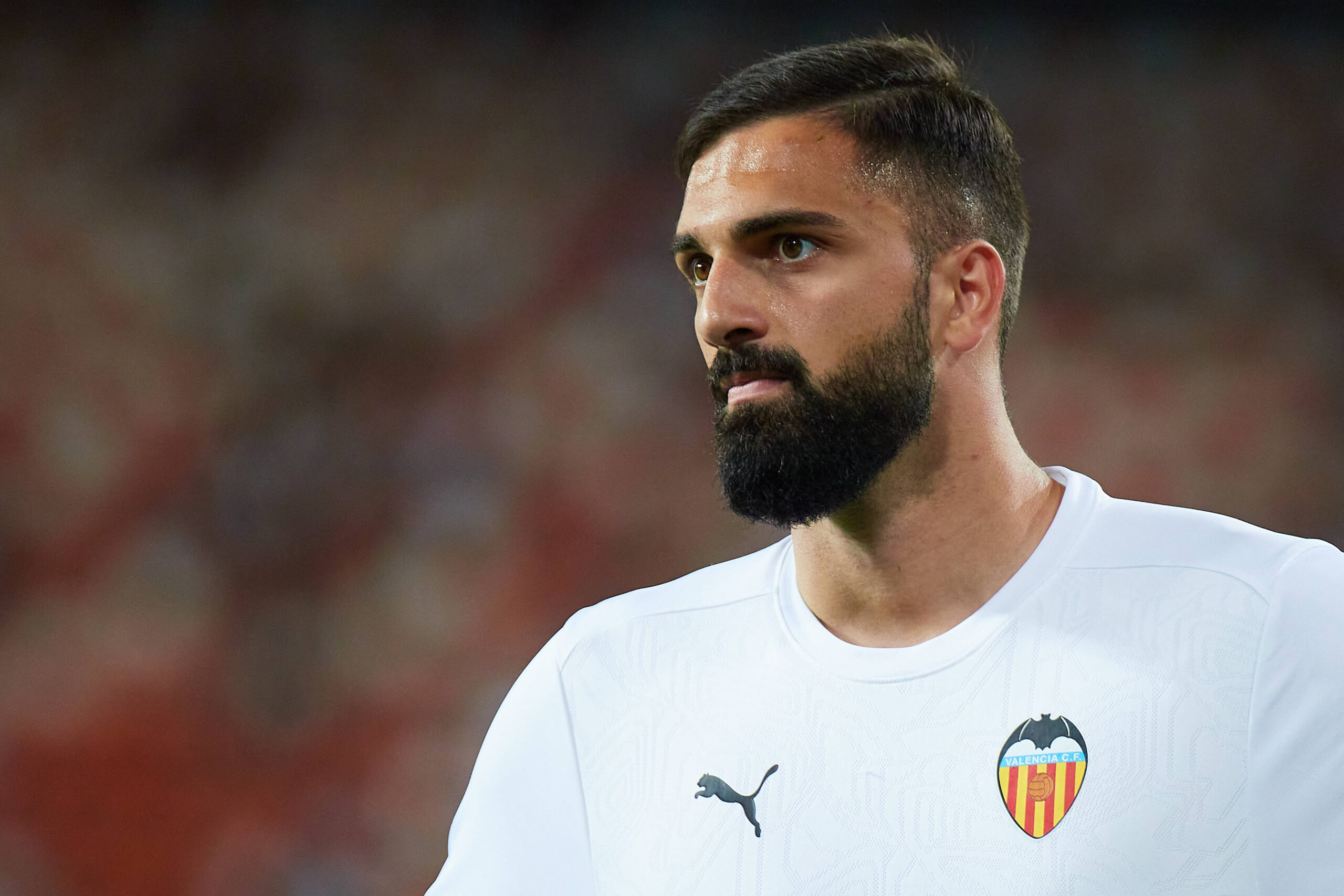 LaLiga EA Sports, Valencia CF v Villarreal CF VALENCIA, SPAIN - AUGUST 31: Giorgi Mamardashvili Goalkeeper of Valencia C