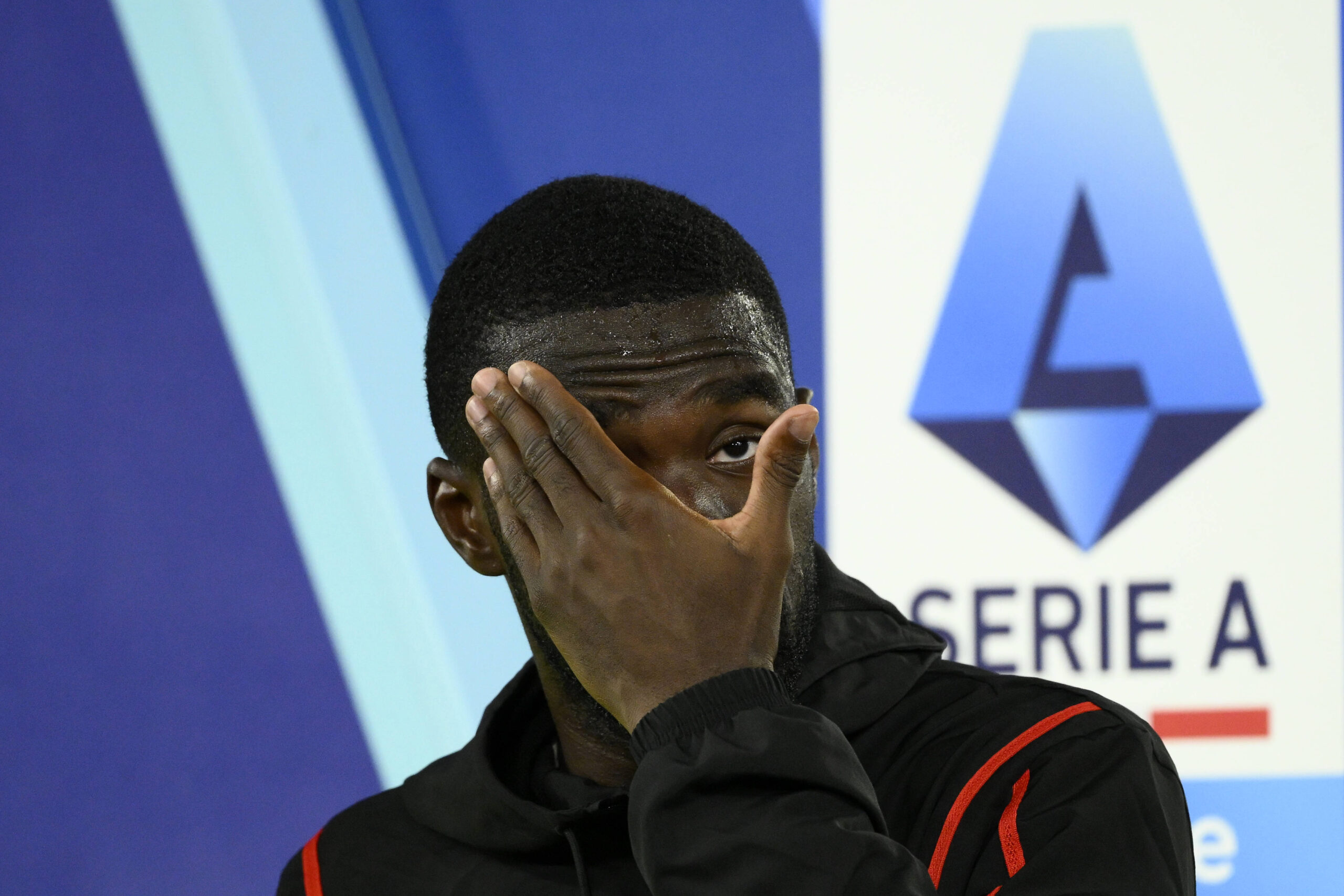 Fikayo Tomori of AC Milan reacs during the Serie A football match between SS Lazio and AC Milan at Olimpico stadium in R