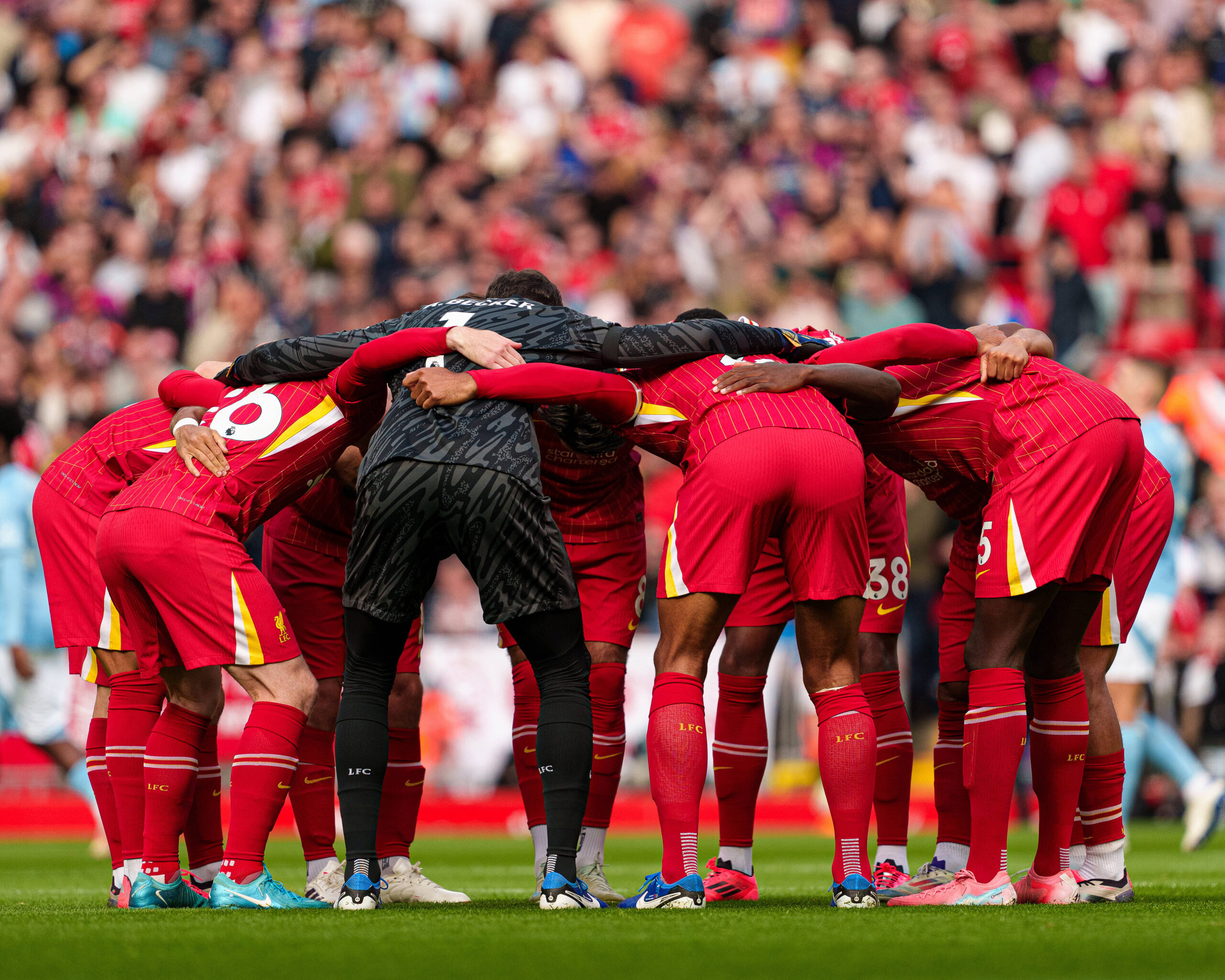 Liverpool FC v Nottingham Forest FC - Premier League Liverpool s players huddle before the Premier League match between