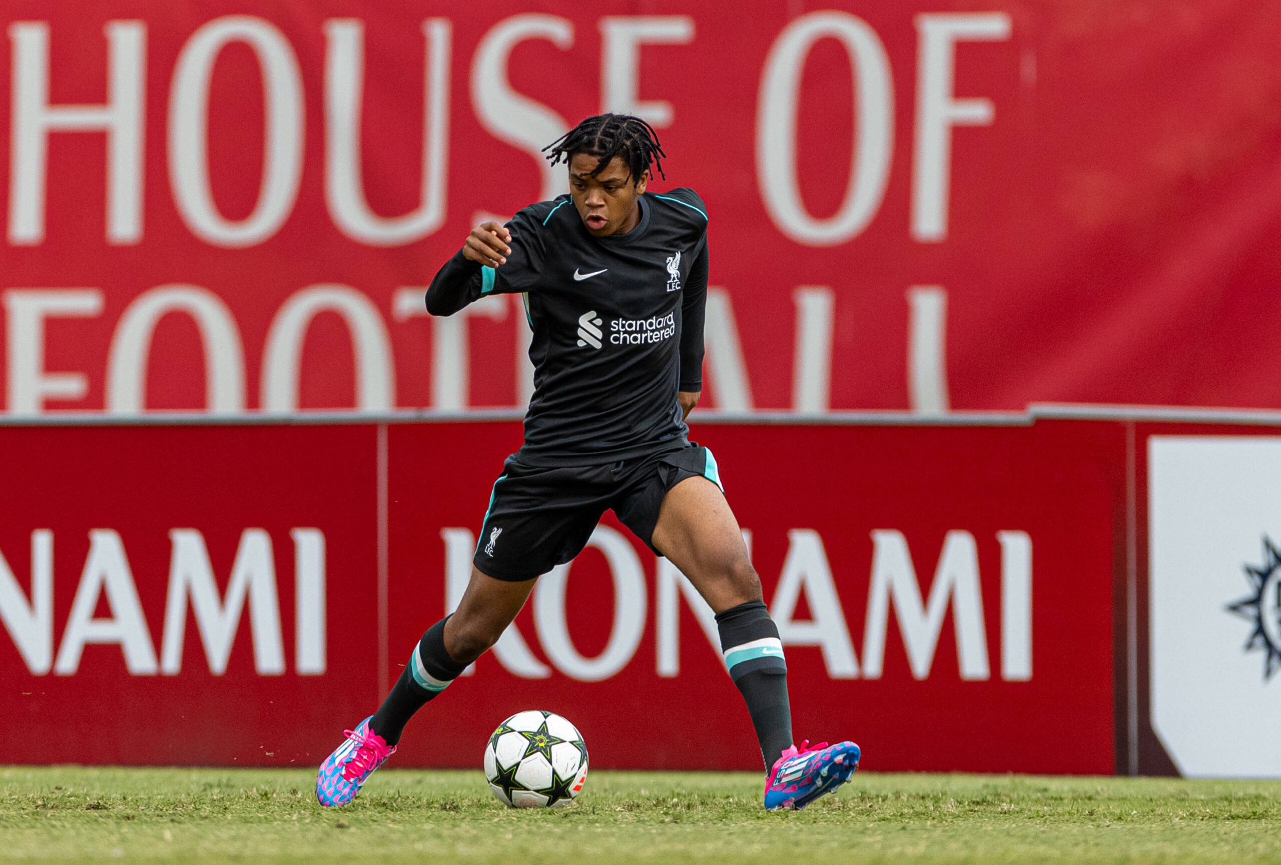 Football - UEFA Champions League - League Phase - AC Milan v Liverpool FC - MD-1 MILAN, ITALY - Monday, September 16, 20