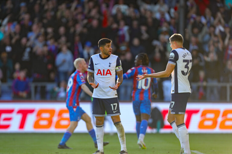 27th October 2024; Selhurst Park, Selhurst, London, England; Premier League Football, Crystal Palace versus Tottenham Ho
