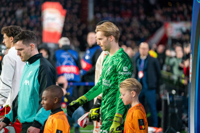 PSV Eindhoven v Liverpool FC