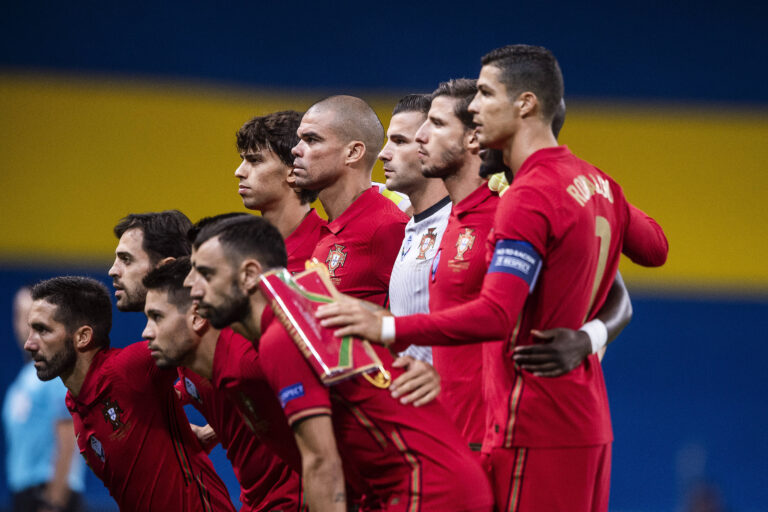 200908 The starting eleven of Portugal pose for a portrait ahead of the Nations League football match between Sweden an