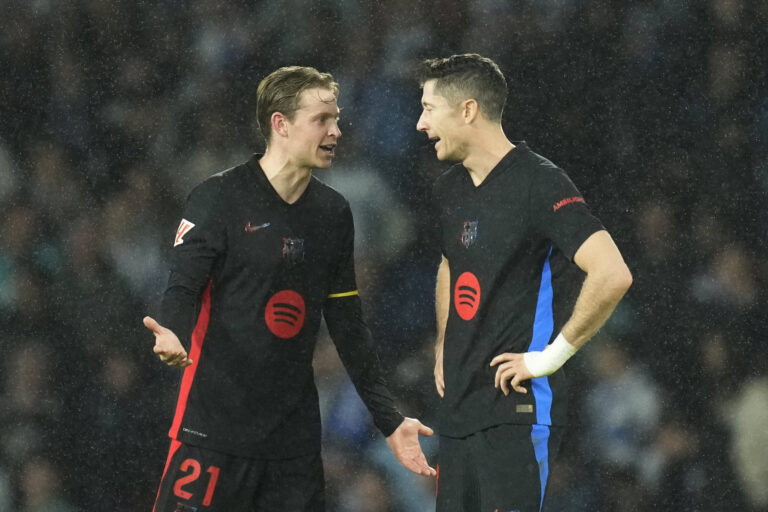 Real Sociedad v FC Barcelona, Barca - La Liga EA Sports Frenkie de Jong central midfield of Barcelona and Netherlands an