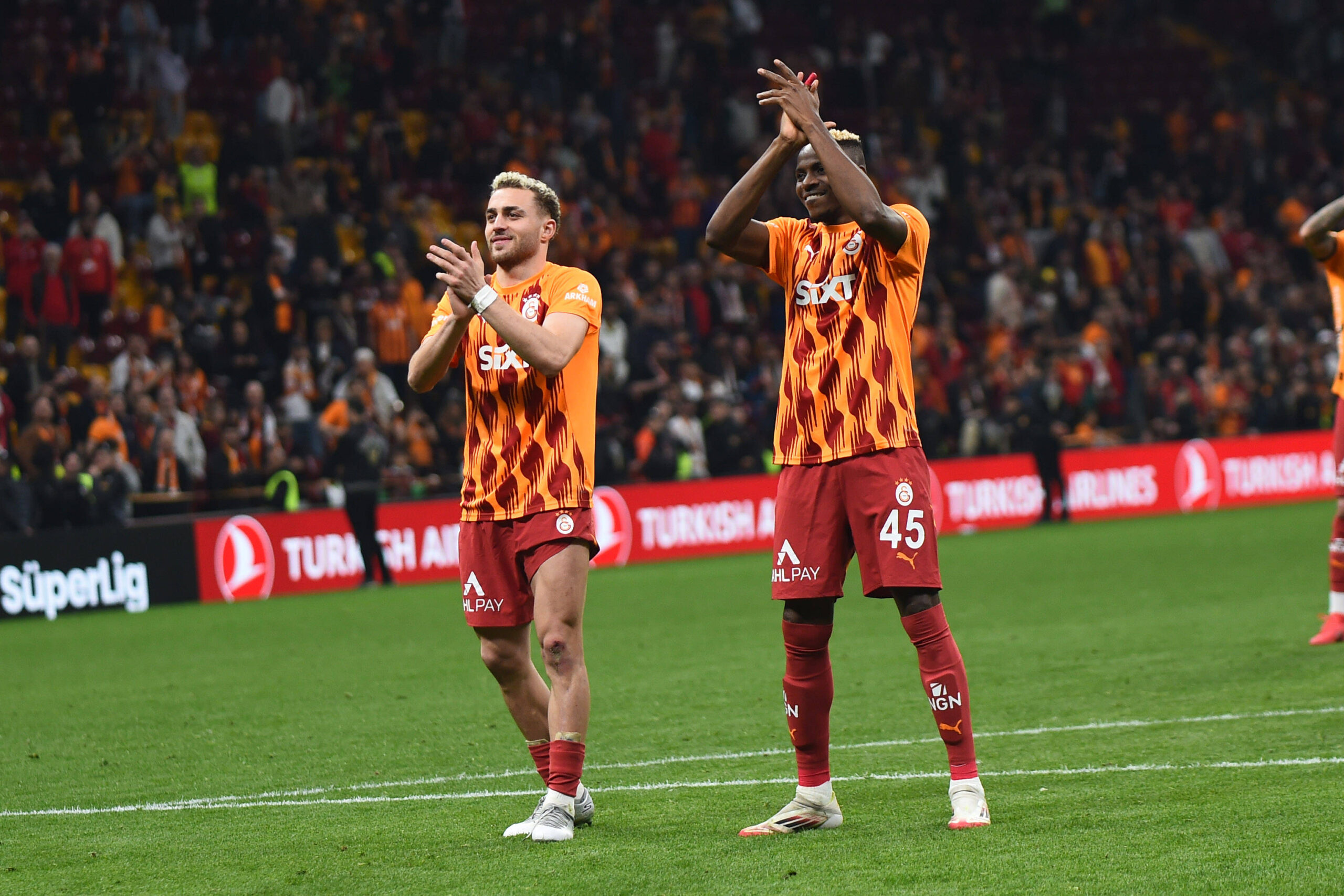 Galatasaray v Antalyaspor - Turkish Super League