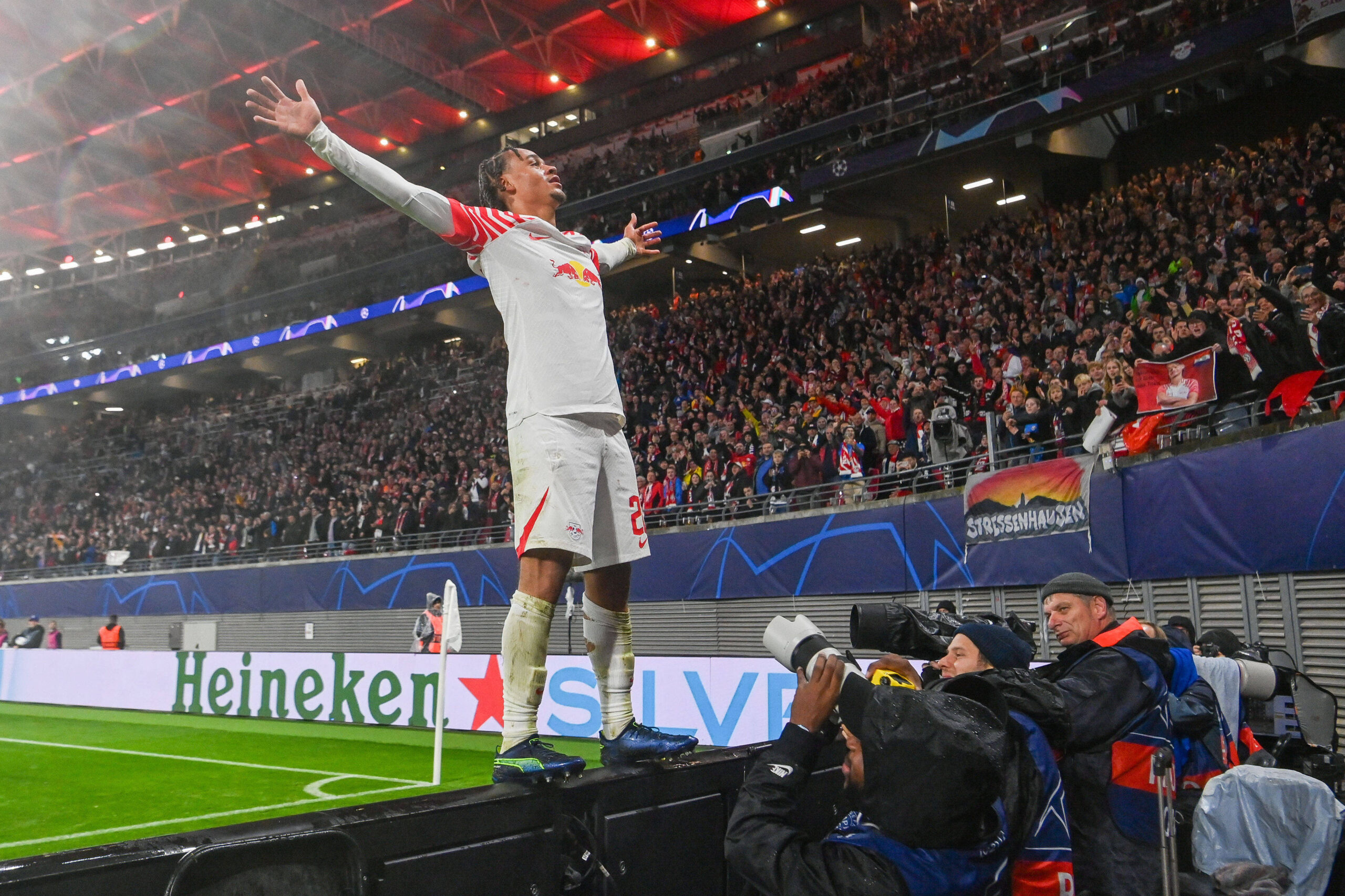 Sport Bilder des Tages Fussball, Herren, Saison 2023/2024, UEFA Champions League (Gruppe G, 3. Spieltag), RB Leipzig - F