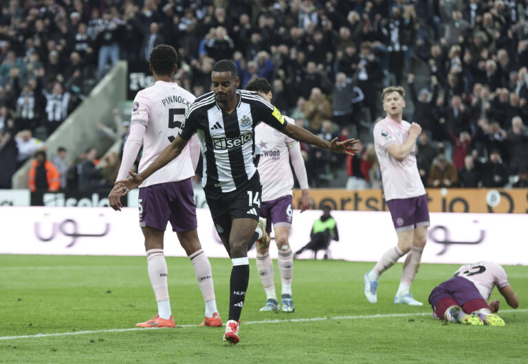 Newcastle 2 Brentford 1