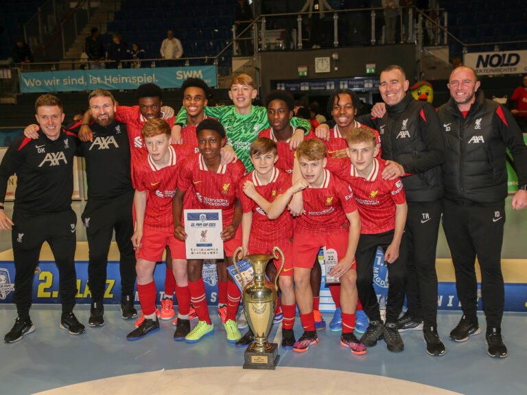 Team FC Liverpool U15 gewinnt das 22.Matthias-Pape-Gedächtnisturnier 2025 in Magdeburg