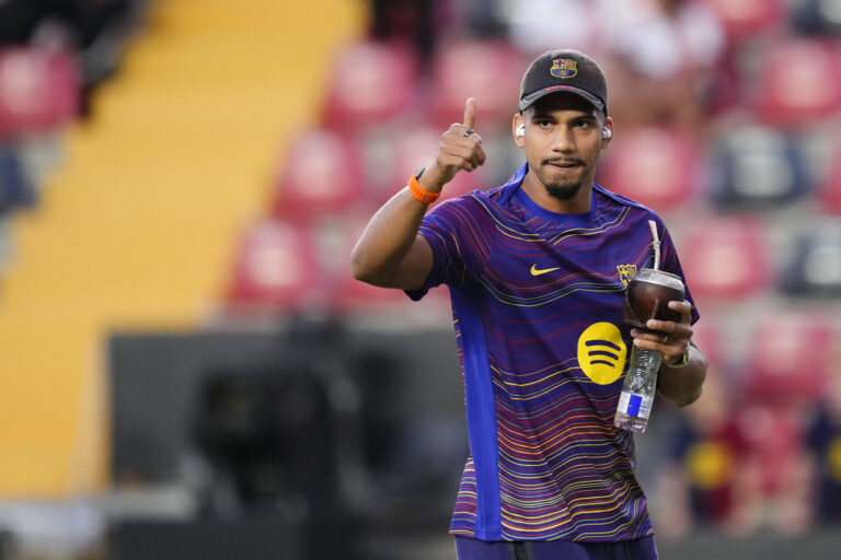 Liverpool might bring in Ronald Araújo alongside Marc Guéhi to reinforce the backline (Credits: Imago Images)
