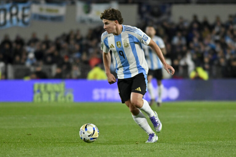 Julián Alvarez was considered in a swap deal for Luis Díaz with Manchester City (Credits: Imago Images)