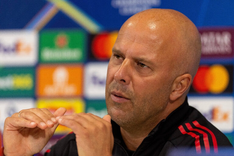 Arne Slot might need to change his January plans (Credits: Imago Images)