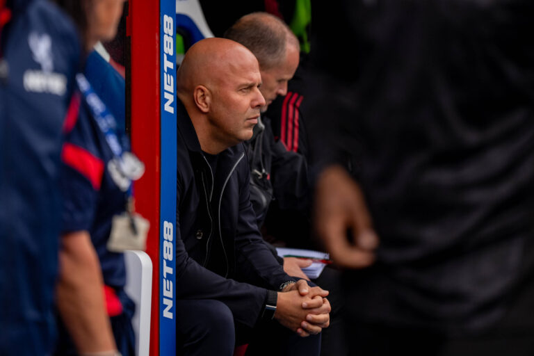 Arne Slot praised